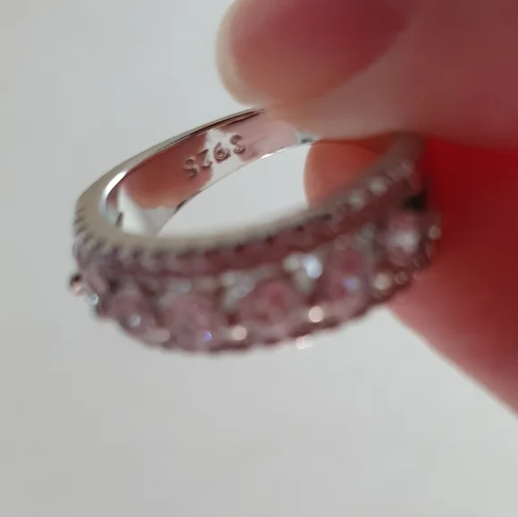 Pretty Silver Designer Woman Ring - Picture 7 of 7